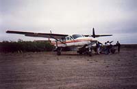 Cessna 208 na 'letišti' PPT